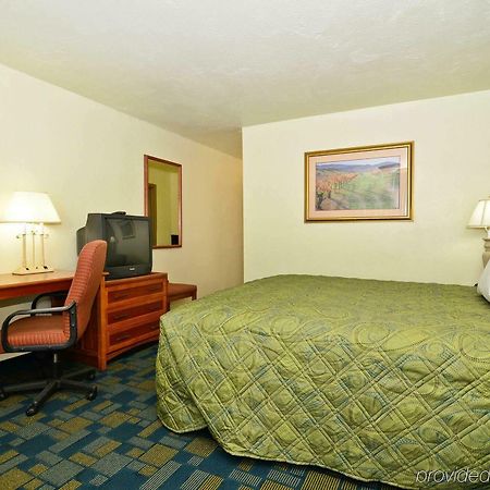 Americas Best Value Inn Pauls Valley Номер фото