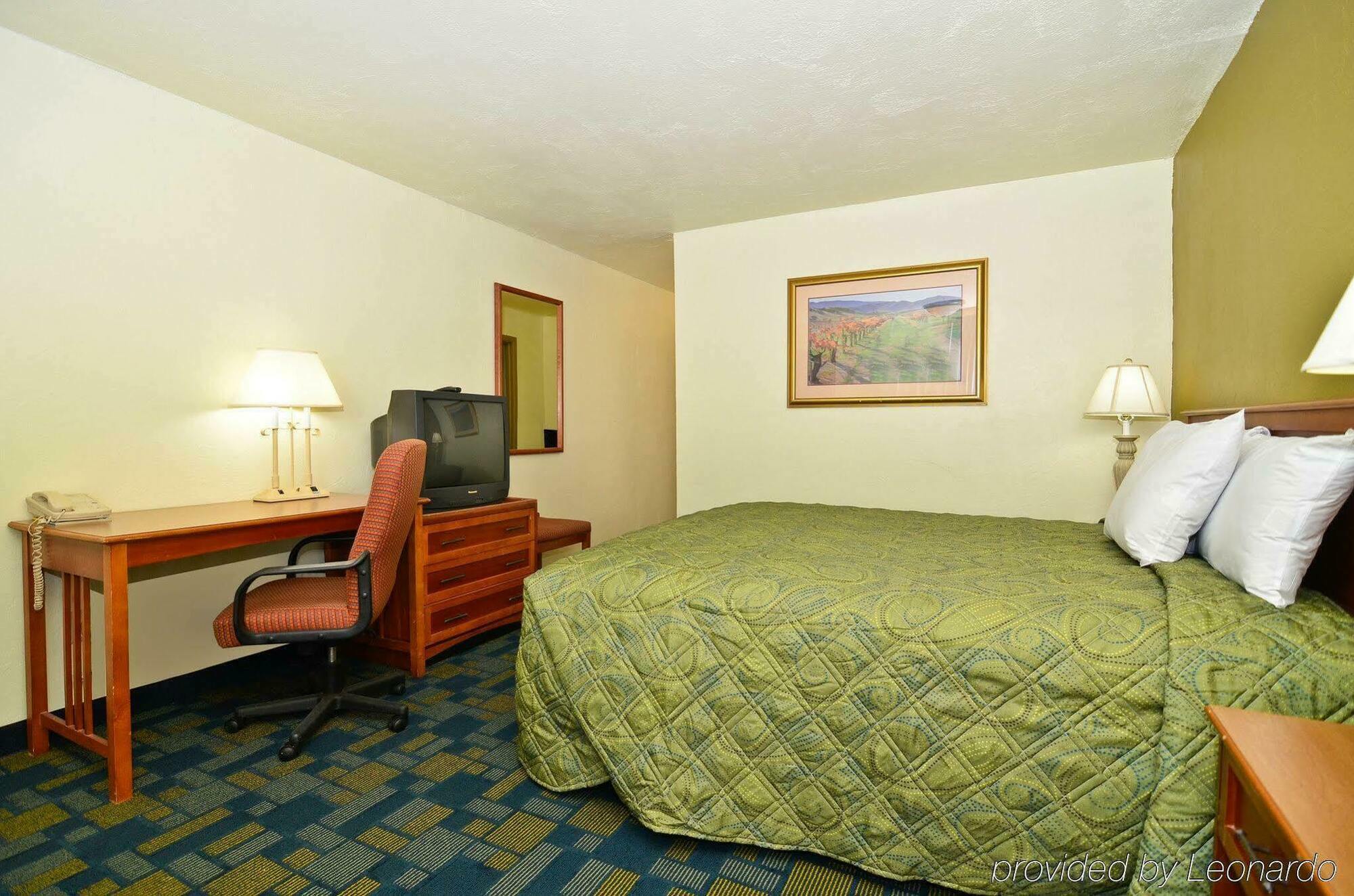 Americas Best Value Inn Pauls Valley Номер фото